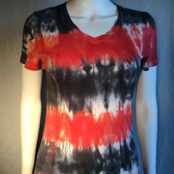 Merona Tie Dye T-Shirt V-Neck - Picture 2 of 7